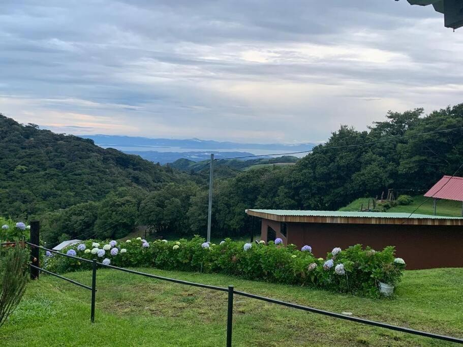 Dadirri House Minicasa Santa Elena Monteverde Buitenkant foto